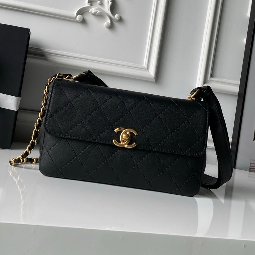 Chanel 2026 Trendy CC Flap Bag 25cm Black Calfskin 338857