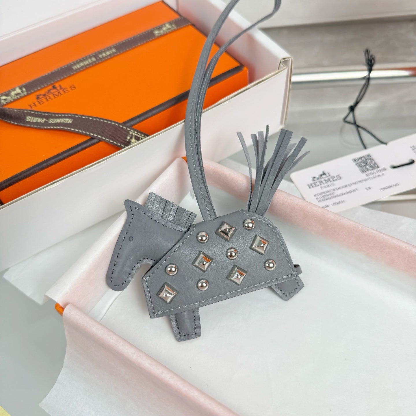 HM Rodeo Robeo Coeur Pony Bag Charm With Silver-tone Studs Gray Lambskin