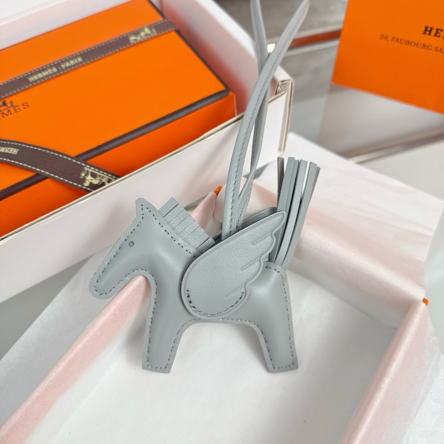 HM Rodeo Pegase PM Charm Gray Lambskin