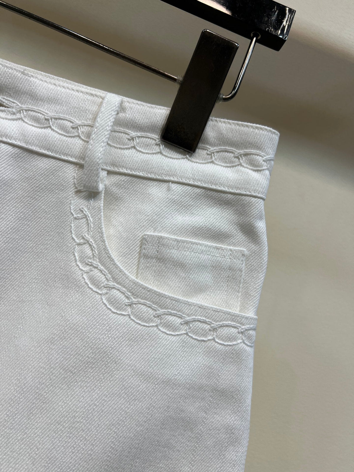 Chanel 2026 High-Waisted Denim Short White Cotton 360488