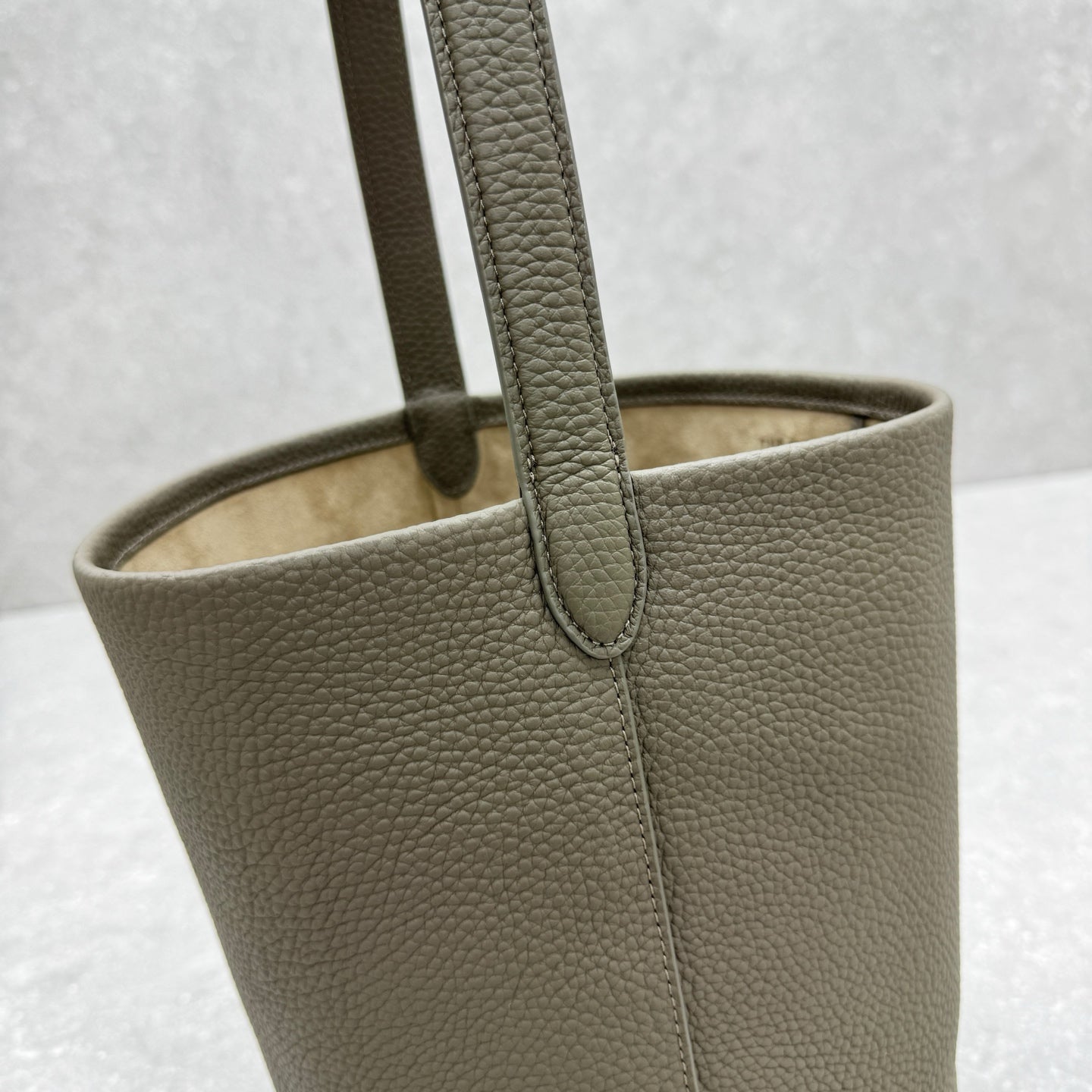 The Row 2025 N/S Park Tote Bag 30cm Gray Calfskin