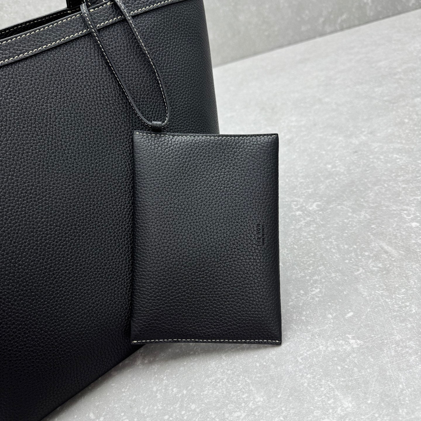 The Row 2025 Park Tote Stitch Bag Black 30cm Leather