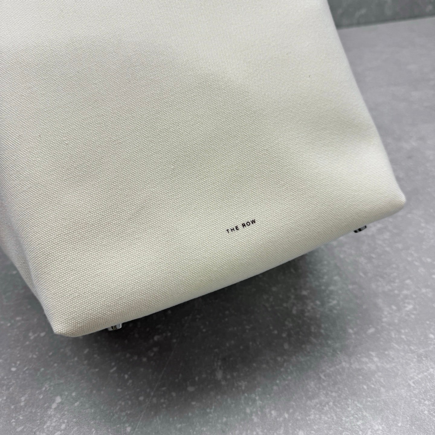 The Row 2025 Large N/S Park Tote Bag 43cm White Leather Canvas