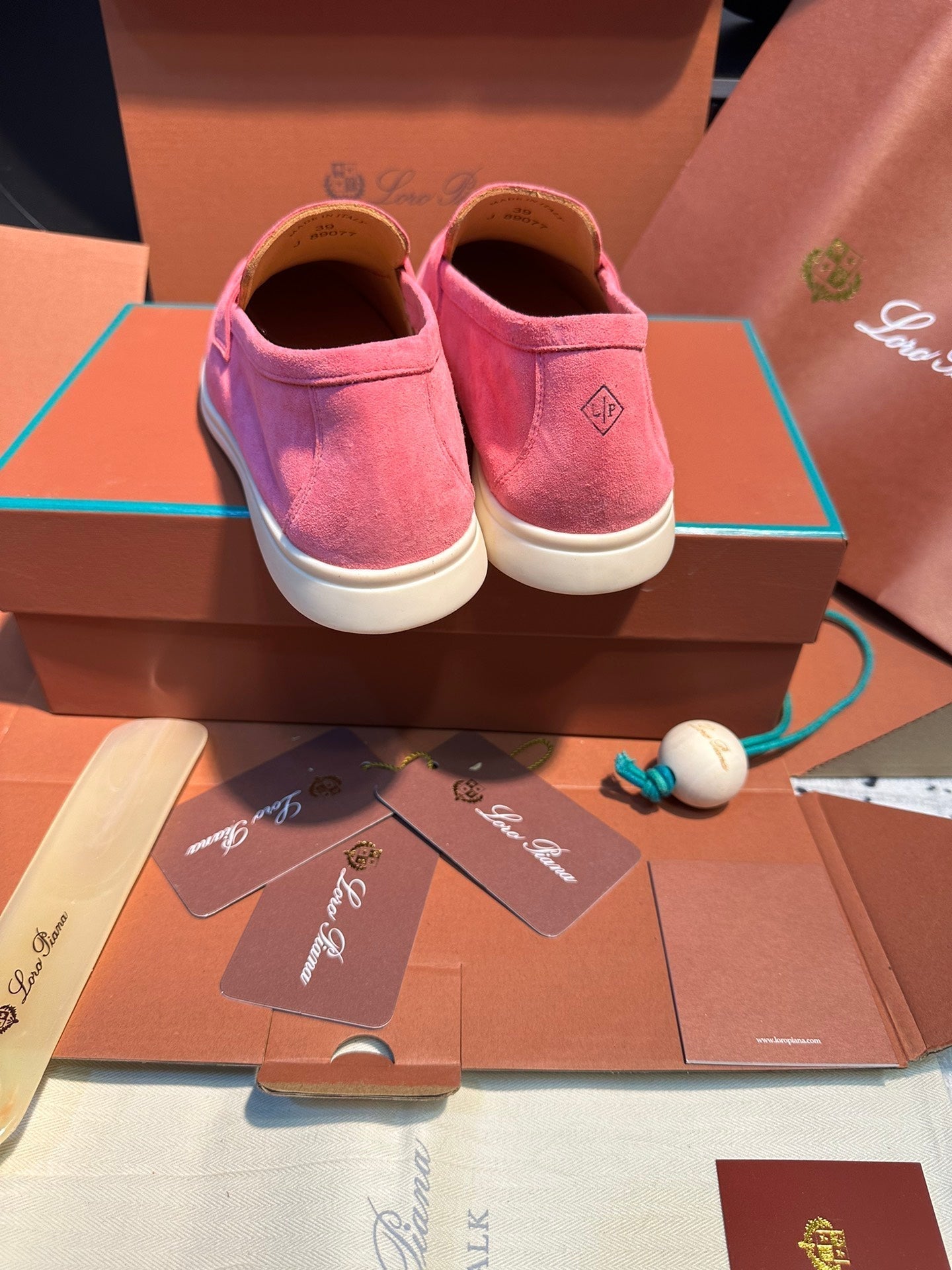 lp summer charm walk loafer dark pink suede