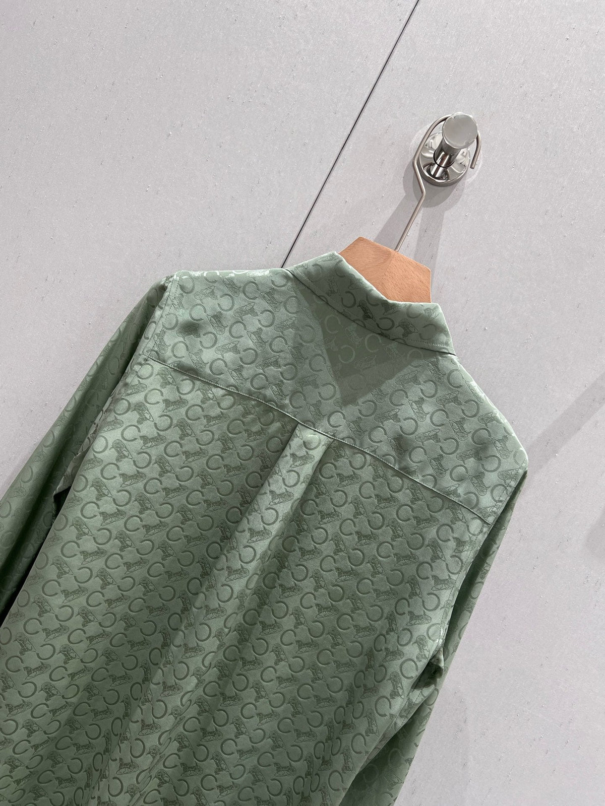 Celine 25 Monogram T-shirt Green Jacquard Silk 210347