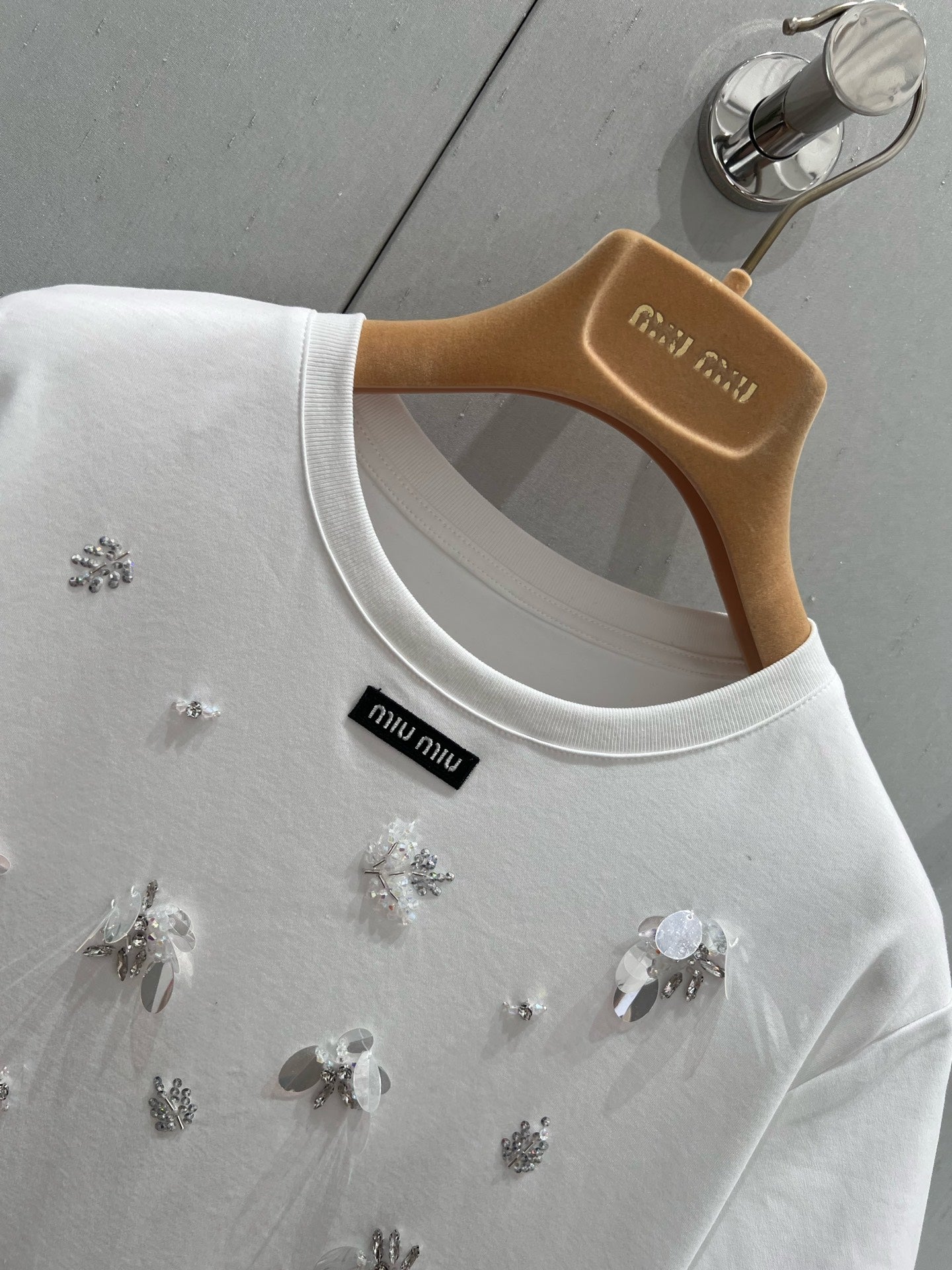 Miu Miu 25 beaded sequined flower short-sleeved T-shirt White Cotton 210497