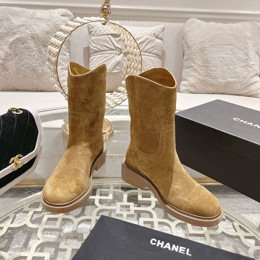 CC Ankle Boots 40mm Light Brown Suede