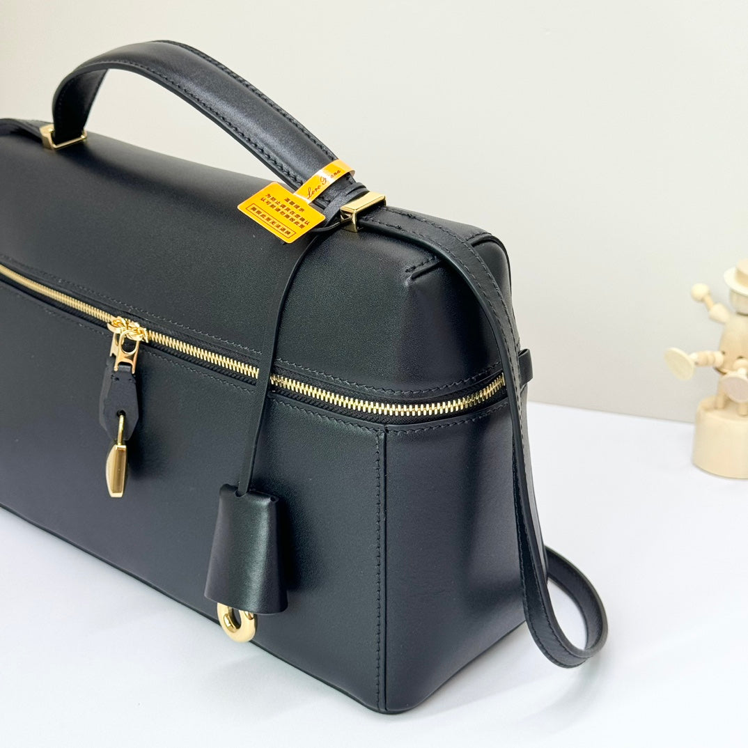LP Extra Bag 27cm Black Smooth Calfskin
