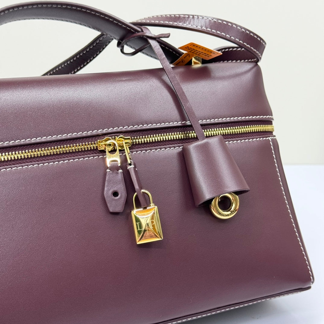 LP Extra Bag 27cm Burgundy Smooth Calfskin