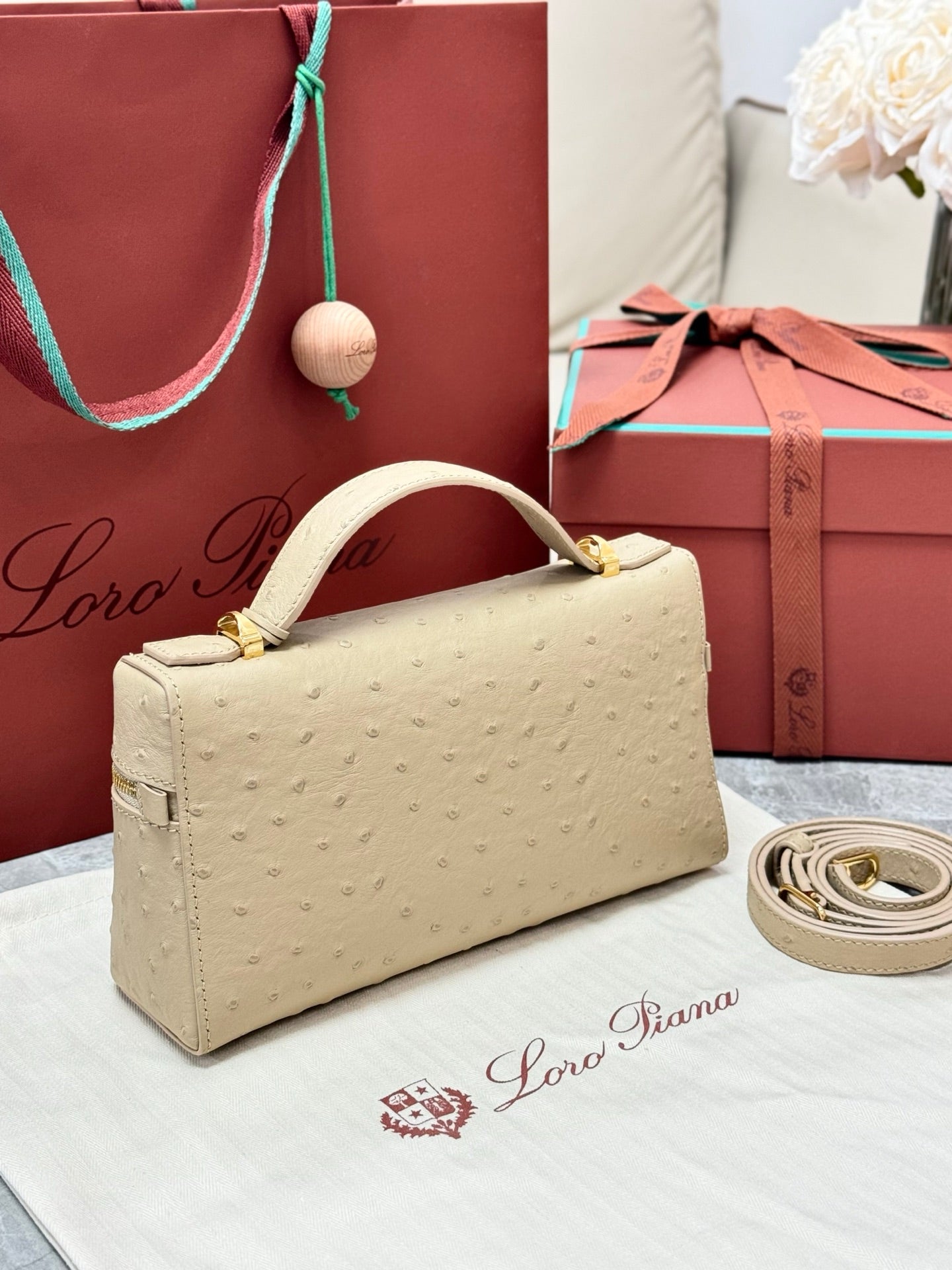 LP 2026 Extra Bag L23 Beige Ostrich Leather With Gold Hardware