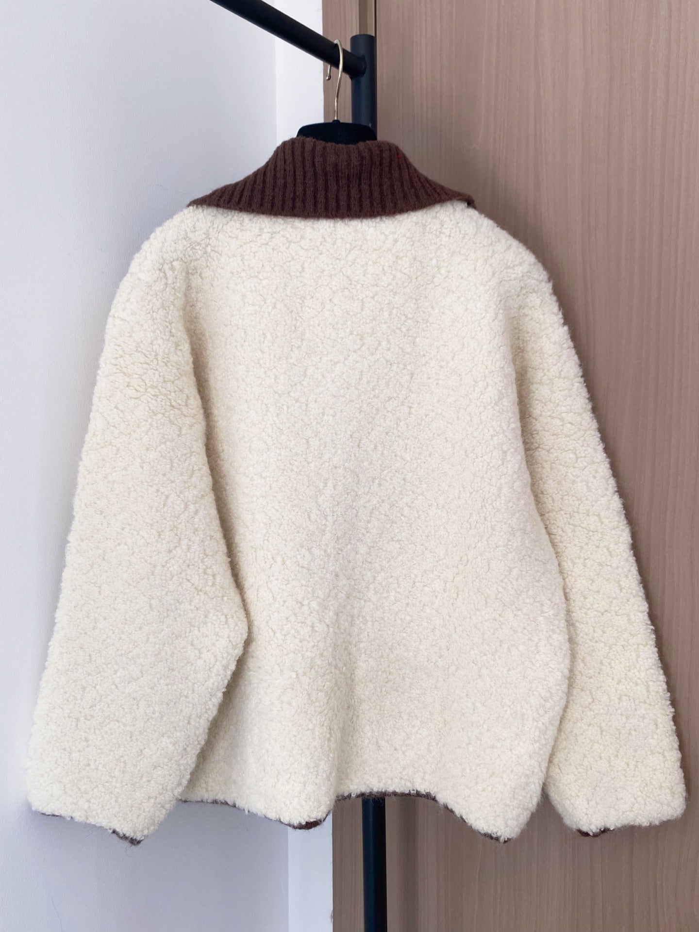 Chanel 2025 Cardigan White mix Brown Wool