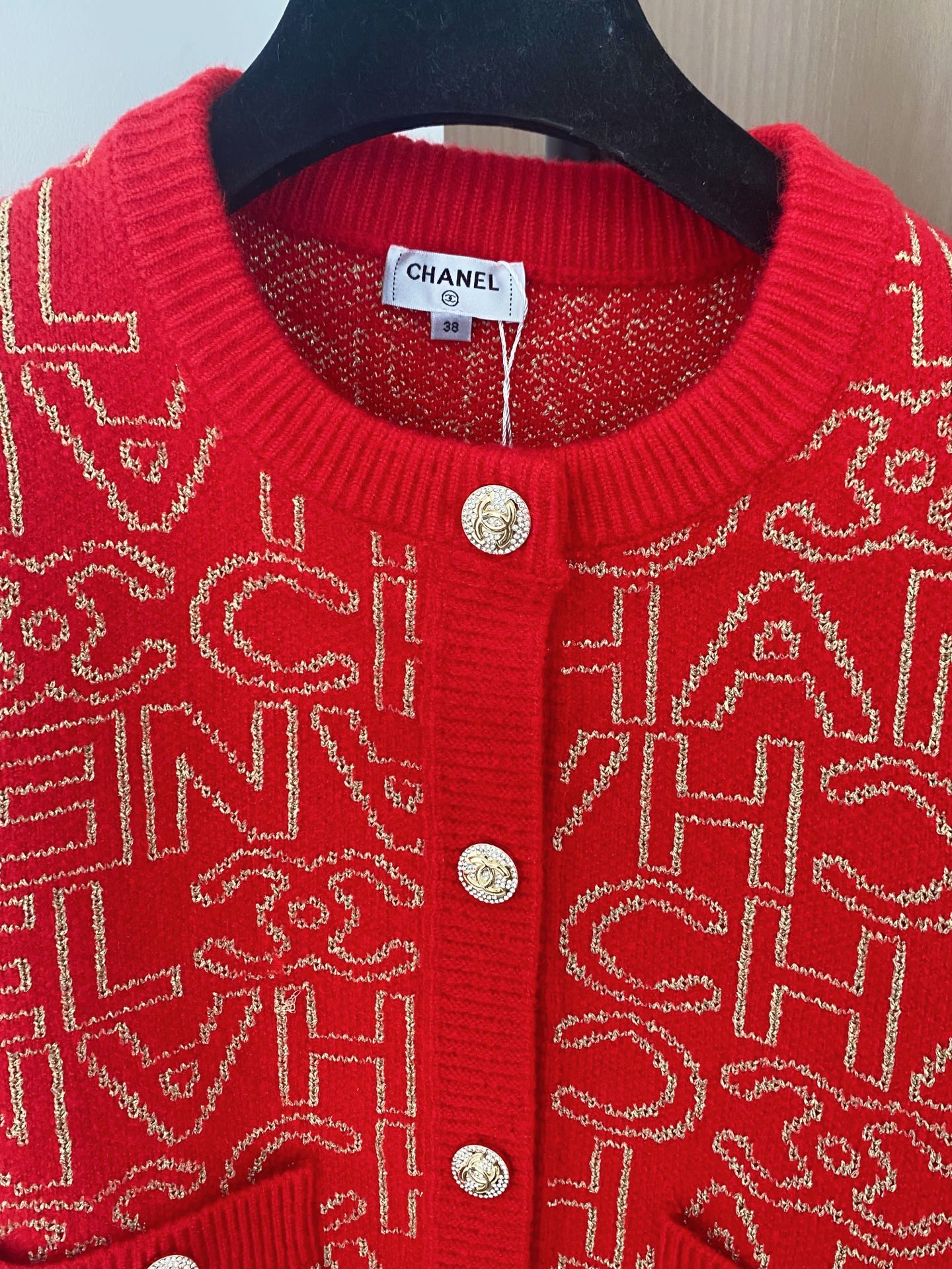 Chanel 2025 Cardigan Red Cashmere 00289