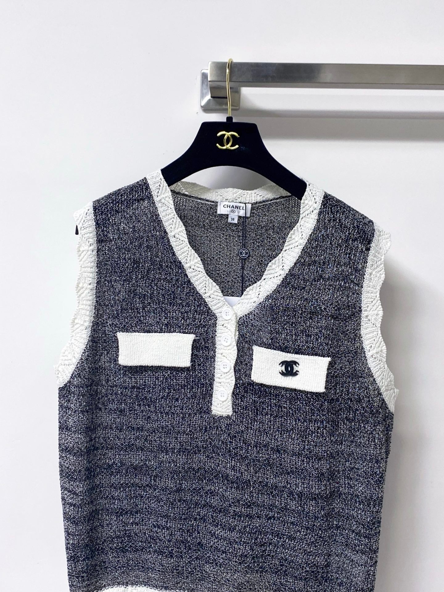 Chanel 2026 V-neck Knit Vest Grey With White Trim Cotton 427597