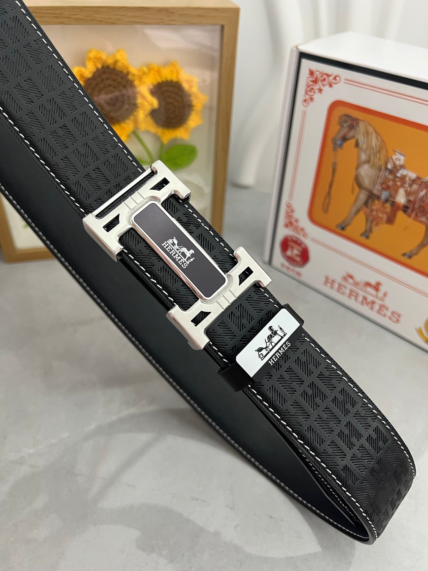 HM Constance Belt 38mm Black Cowhide Sliver Buckle 619788