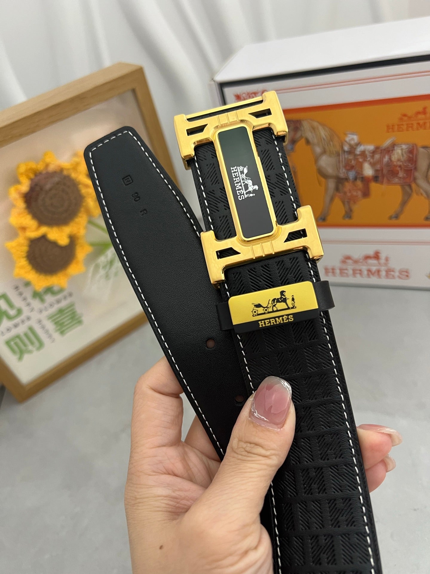 HM Constance Belt 38mm Black Cowhide Gold Buckle 619789