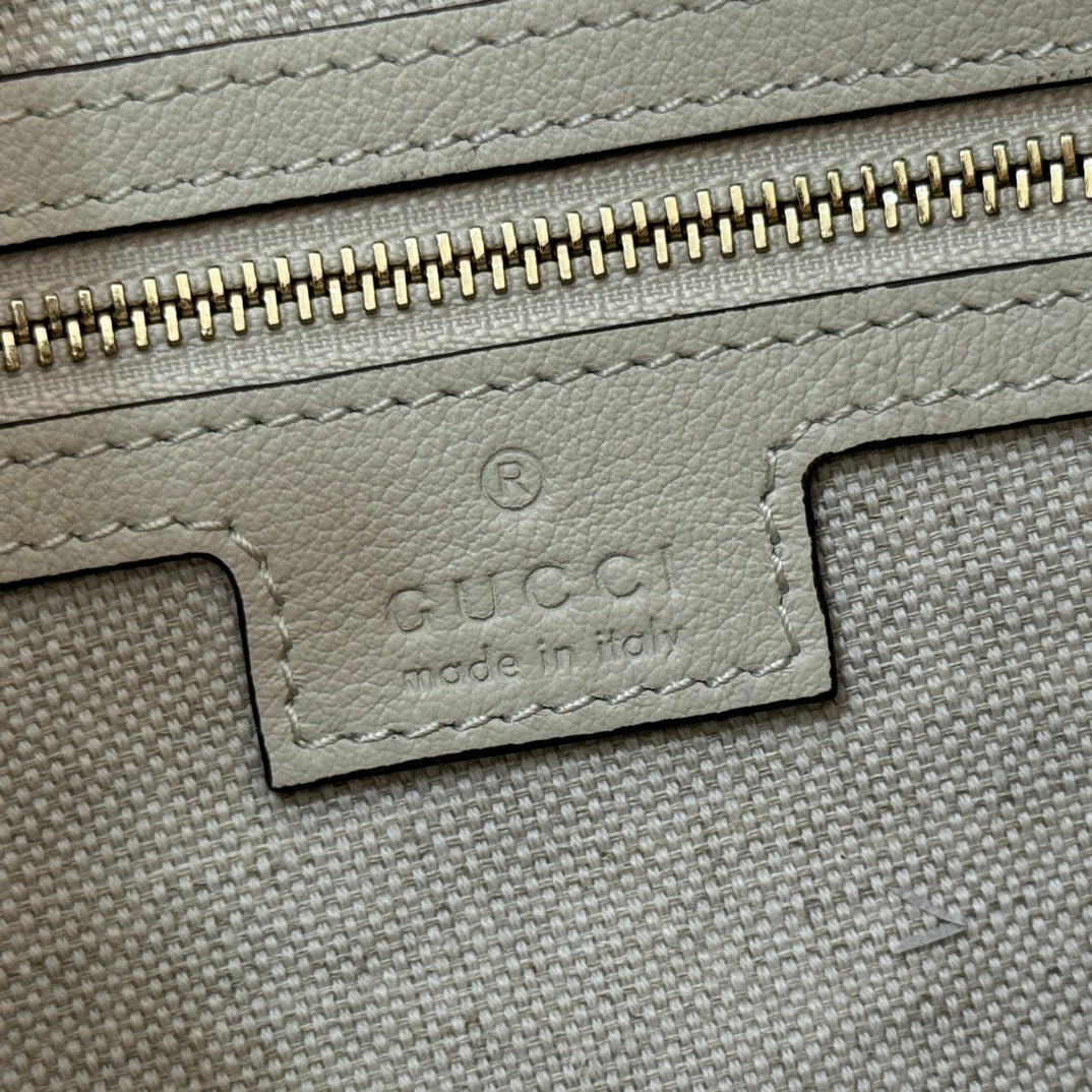 GG 2025 Attache Shoulder Bag 35cm White Calfskin Canvas 273671