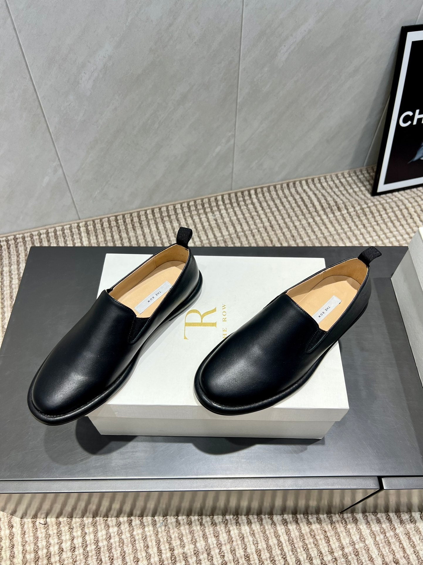 The Row 2025 Loafer Black Cowhide 540485