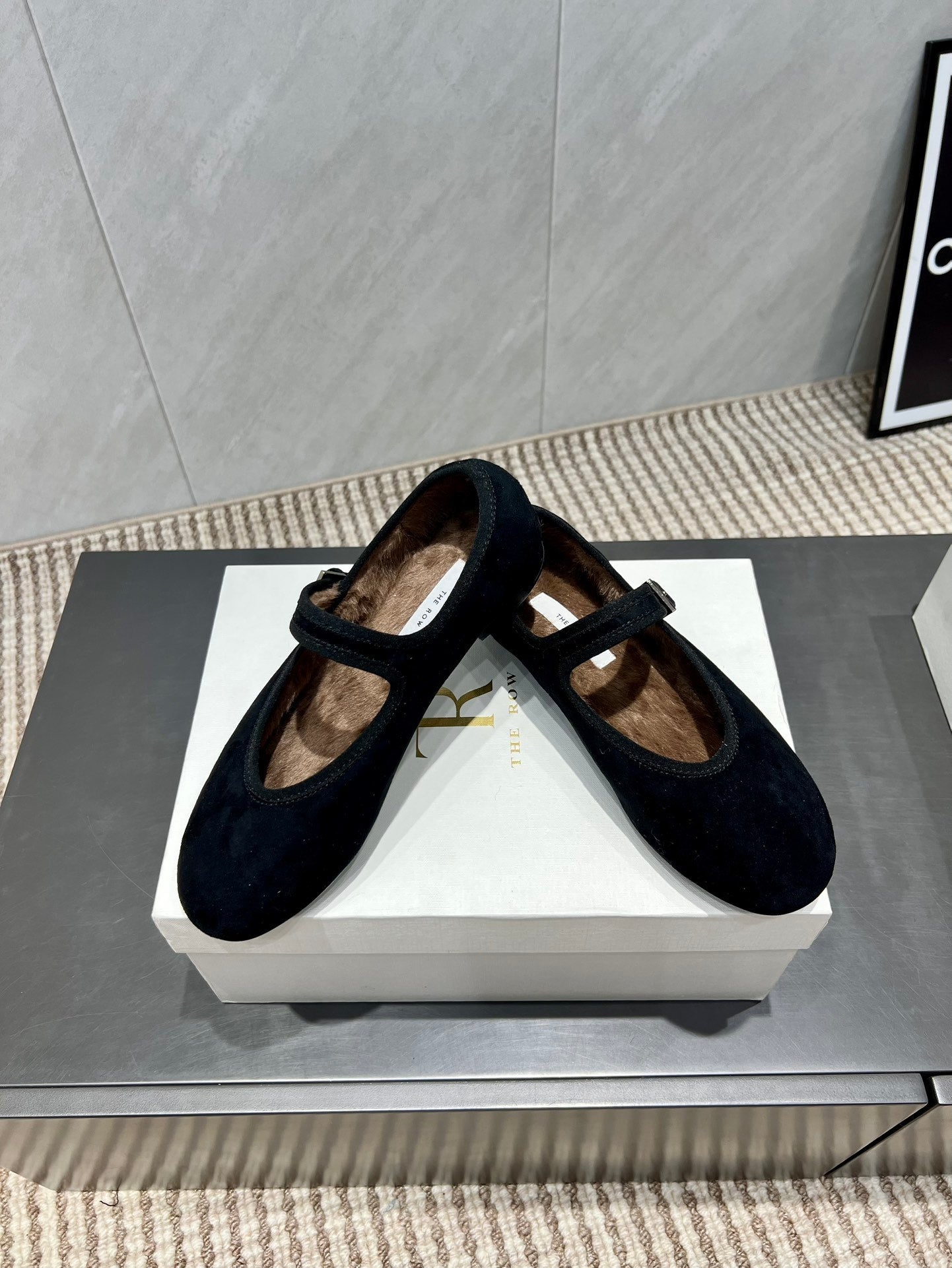 The Row 2025 Round Toe Ballet Flat Black Suede Fleece 540488
