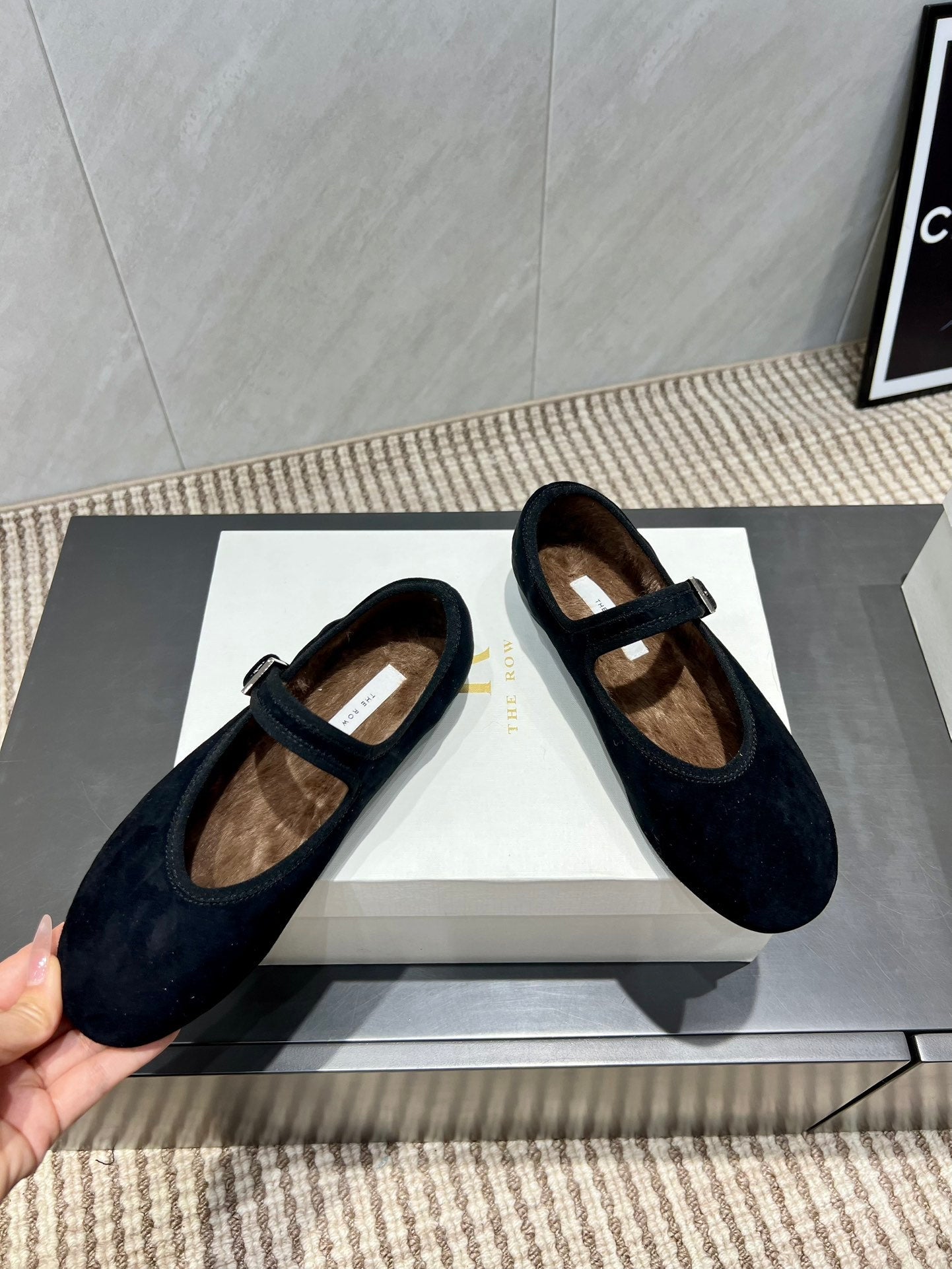 The Row 2025 Round Toe Ballet Flat Black Suede Fleece 540488