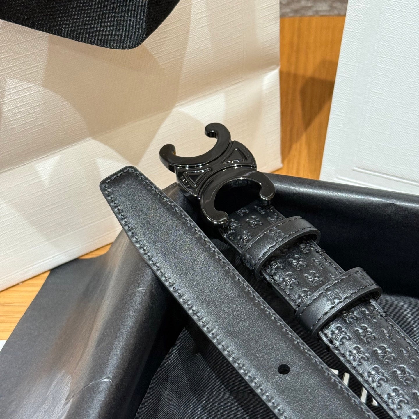 CL Black 25mm Triomphe Enamel Monogram Black Cowhide 597410