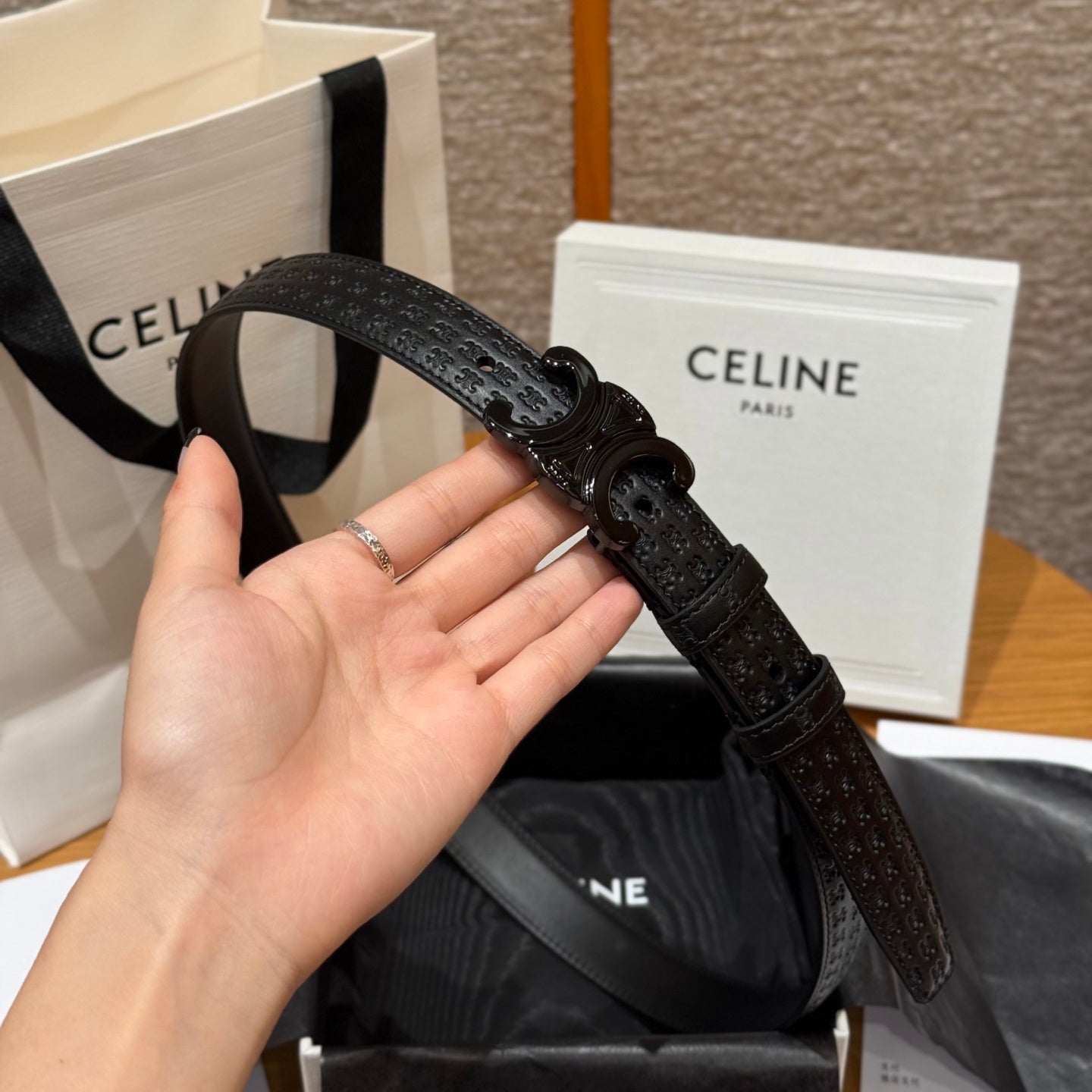 CL Black 25mm Triomphe Enamel Monogram Black Cowhide 597410