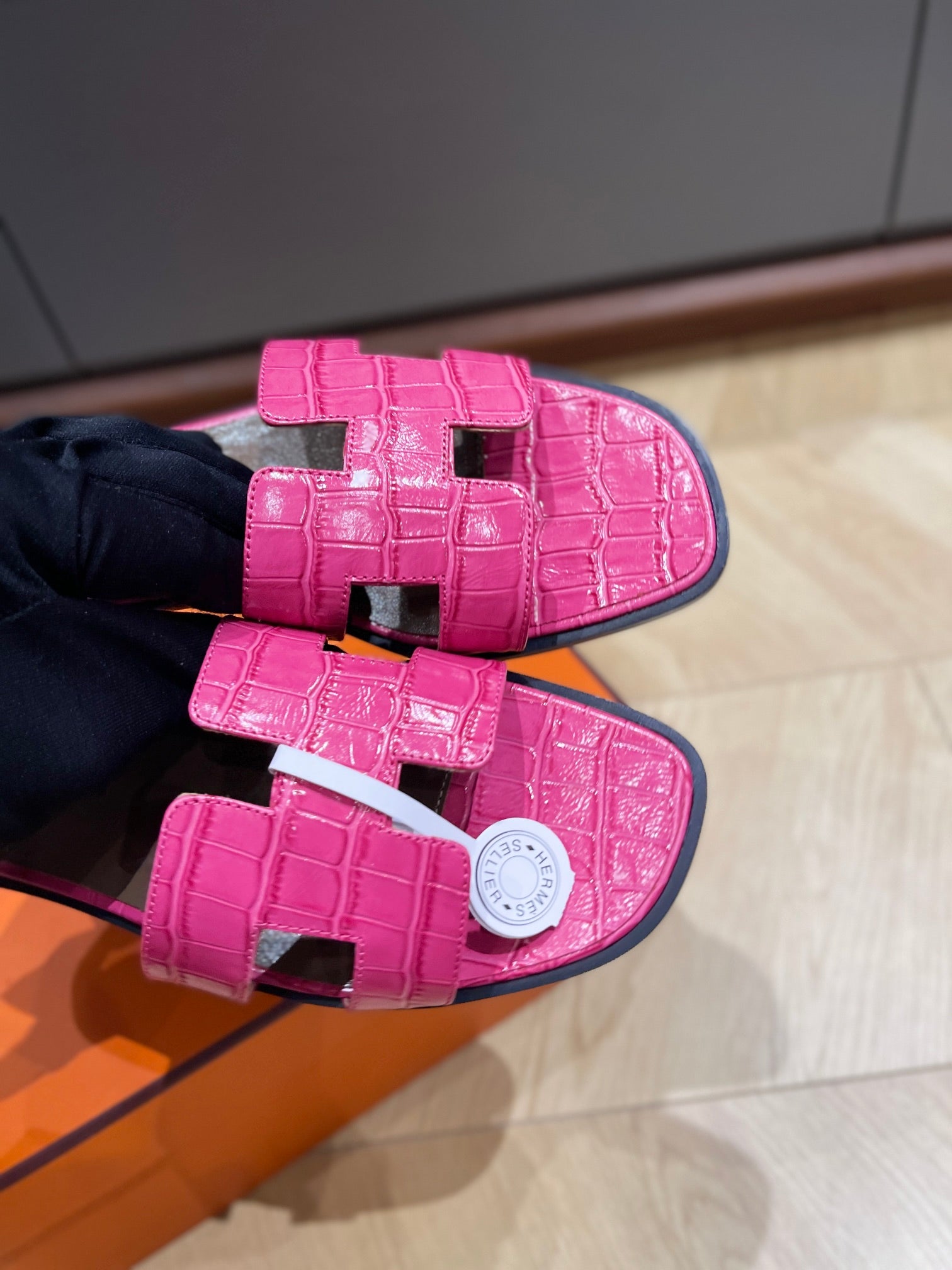 HM 25 Oran sandal Leather 245711