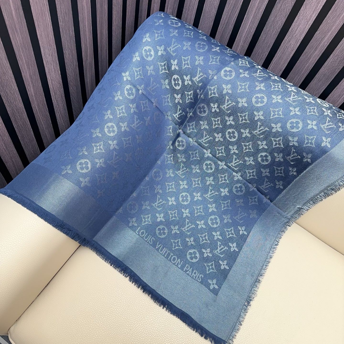 LV 25 Scarf 140CM Dark Blue Silk 293292