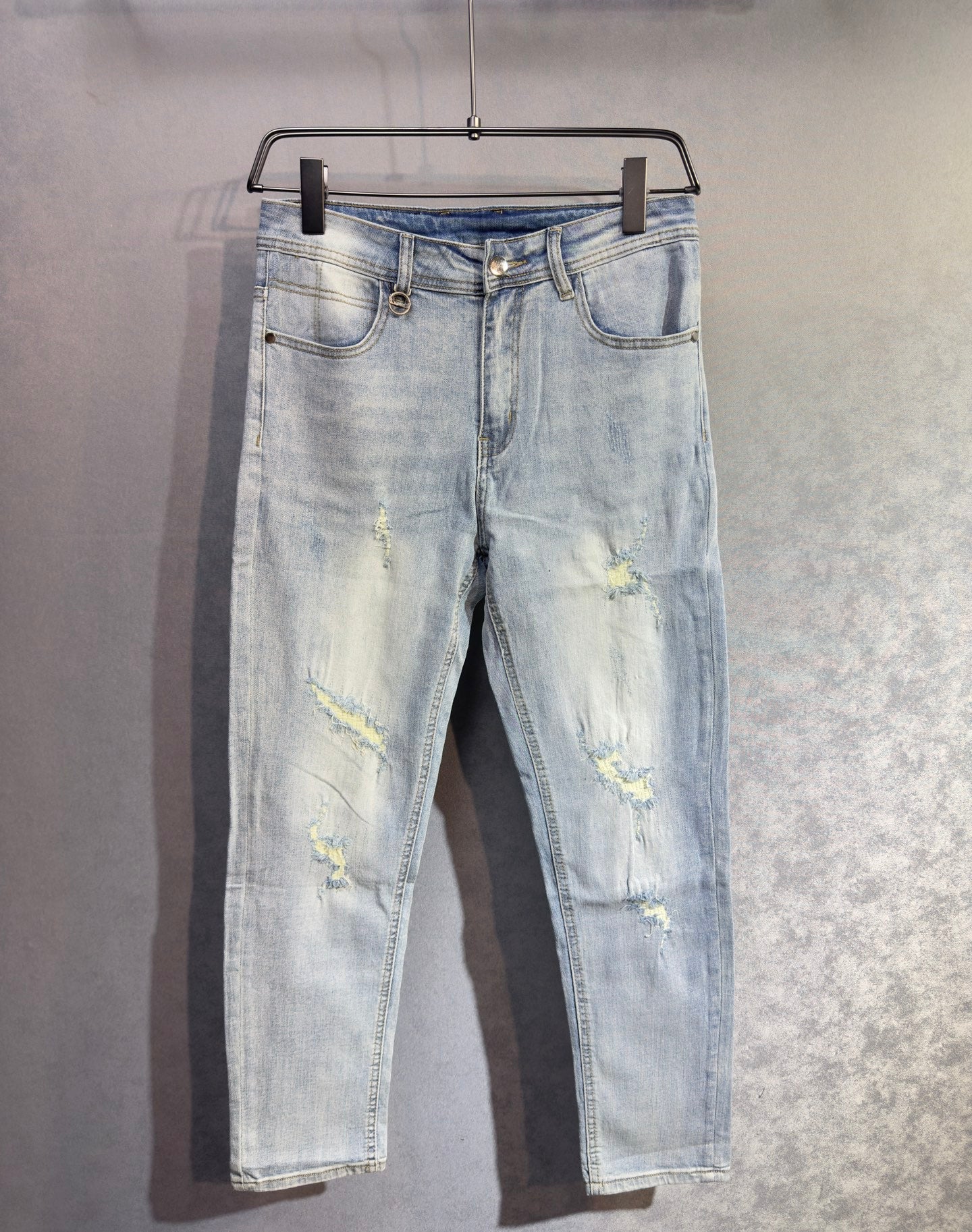 Fendi 2026 Men's Jeans Light Blue Denim 737200