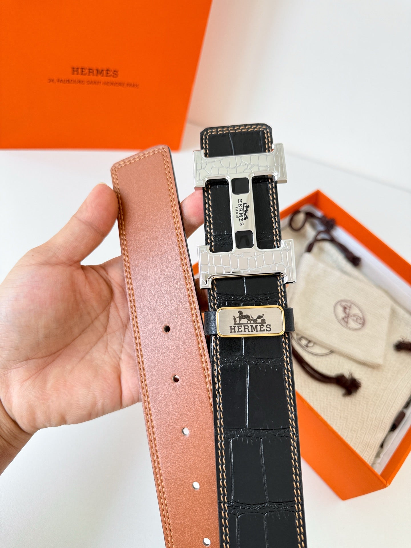 HM Constance Belt 38mm Black Brown Cowhide Gold Buckle 620048