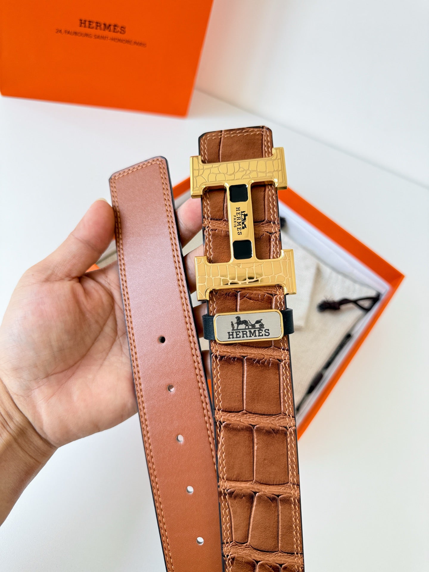 HM Constance Belt 38mm Brown Cowhide Gold Buckle 620049