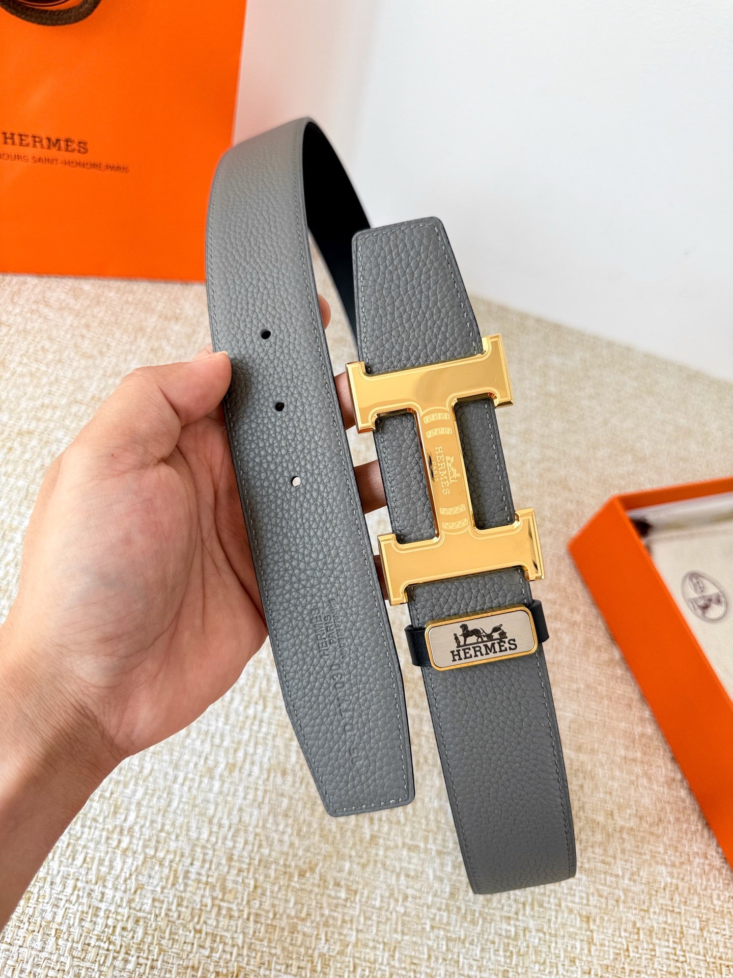 HM Constance Belt 38mm Gray Black Cowhide Gold Buckle 619783