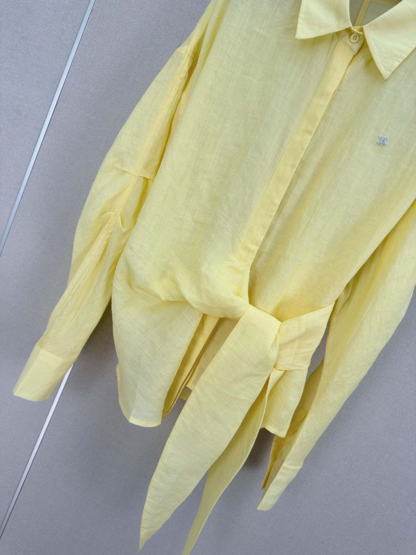 Chanel 2026 Collared Long-sleeved Shirt Yellow Cotton 358050