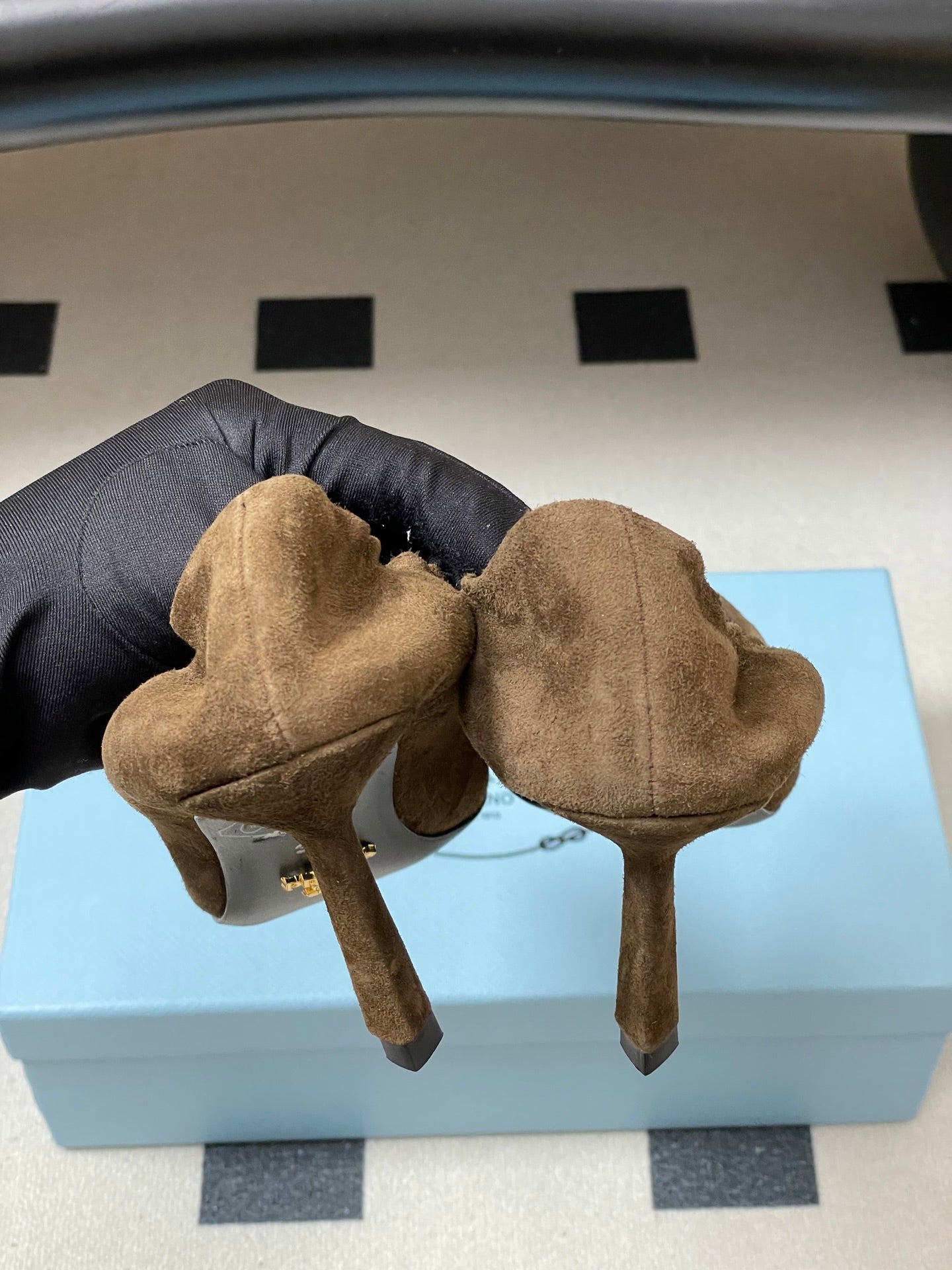 PRA 26SS Pointed Toe Heels Brown Suede 593833