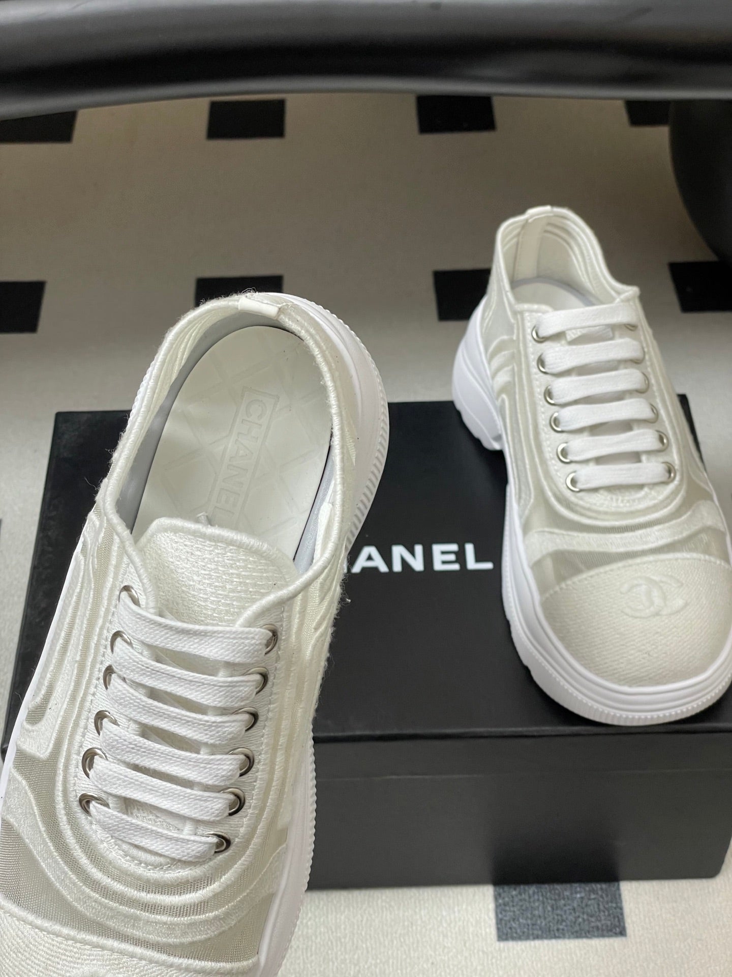 CC 26 Platform Sneaker White Fabric Mesh 593349