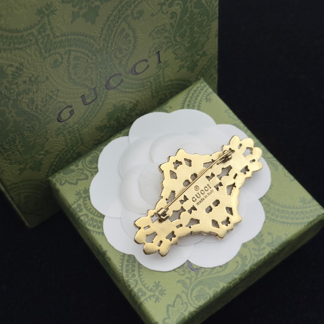 Gucci Brooch Gold 184036