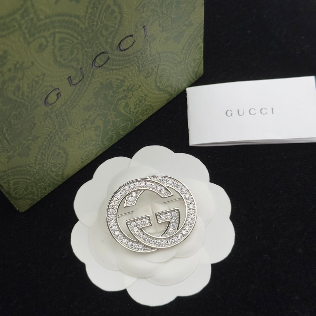 Gucci Brooch Silver 184126