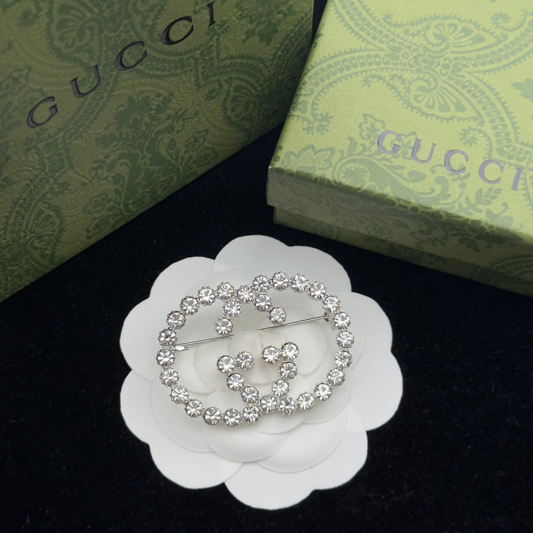 Gucci Brooch Silver 184412