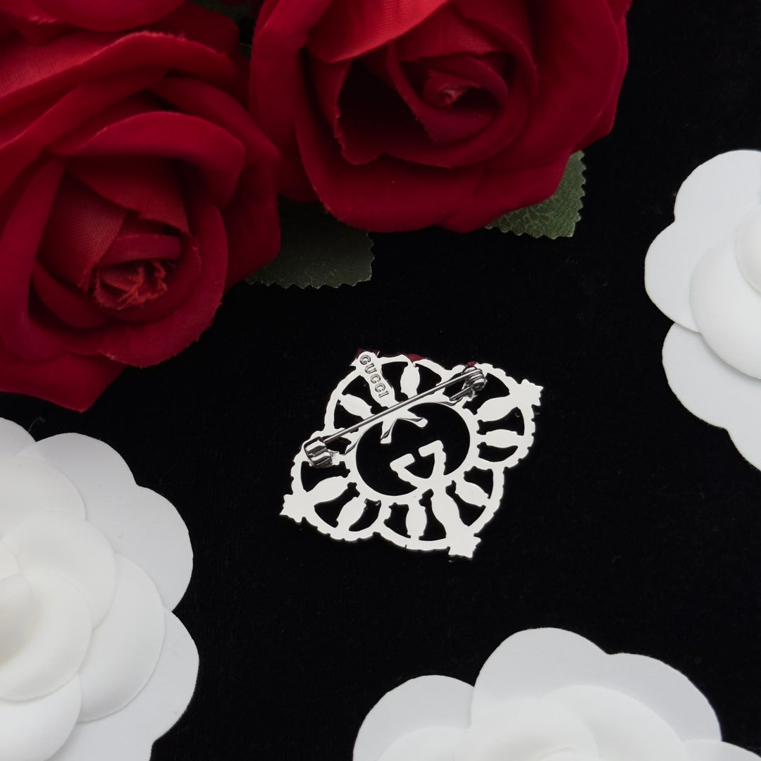 Gucci Brooch Silver 188207