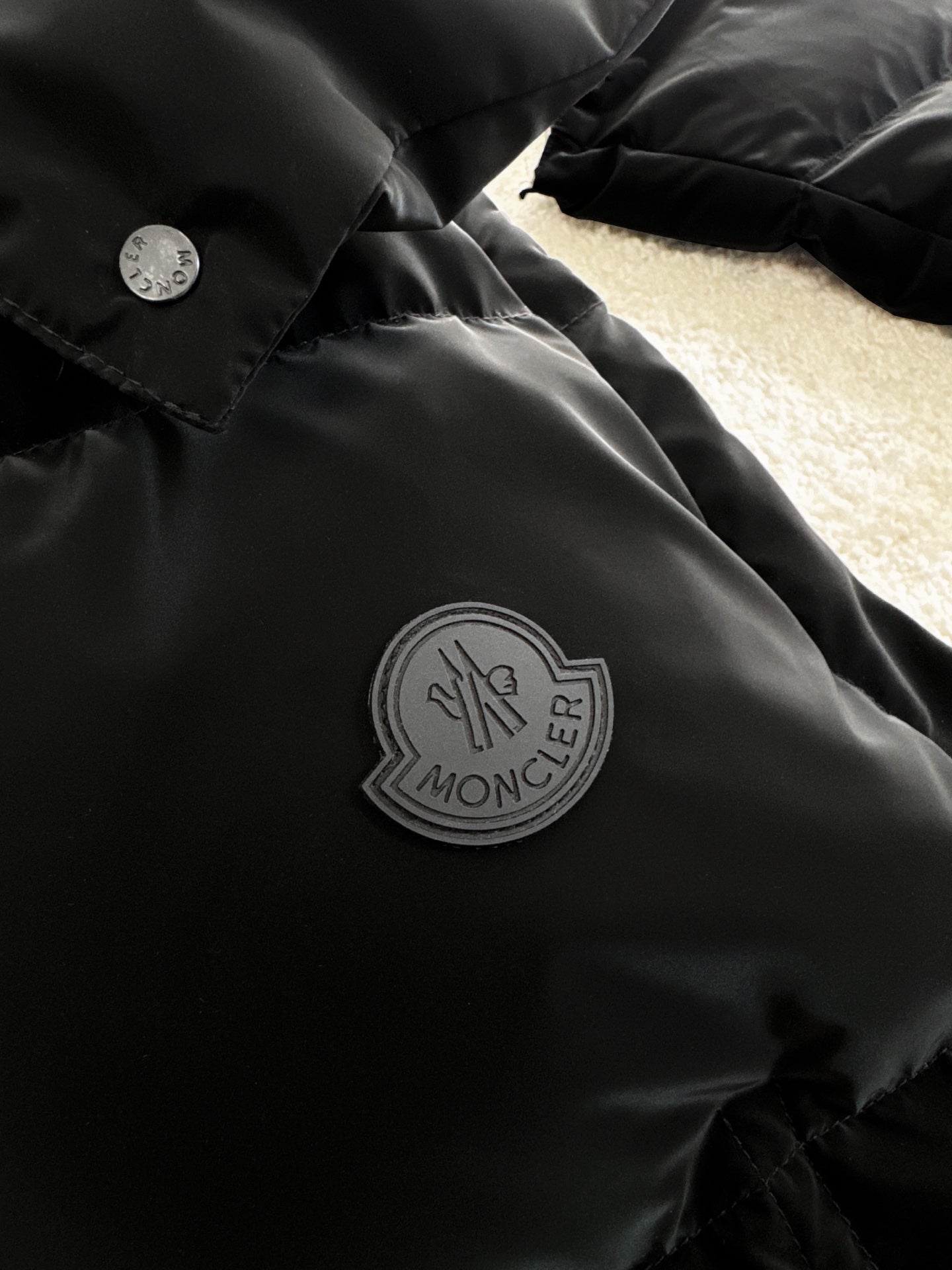 Moncler 2025 Allymes 2-in-1 Down Jacket Black Fabric Down