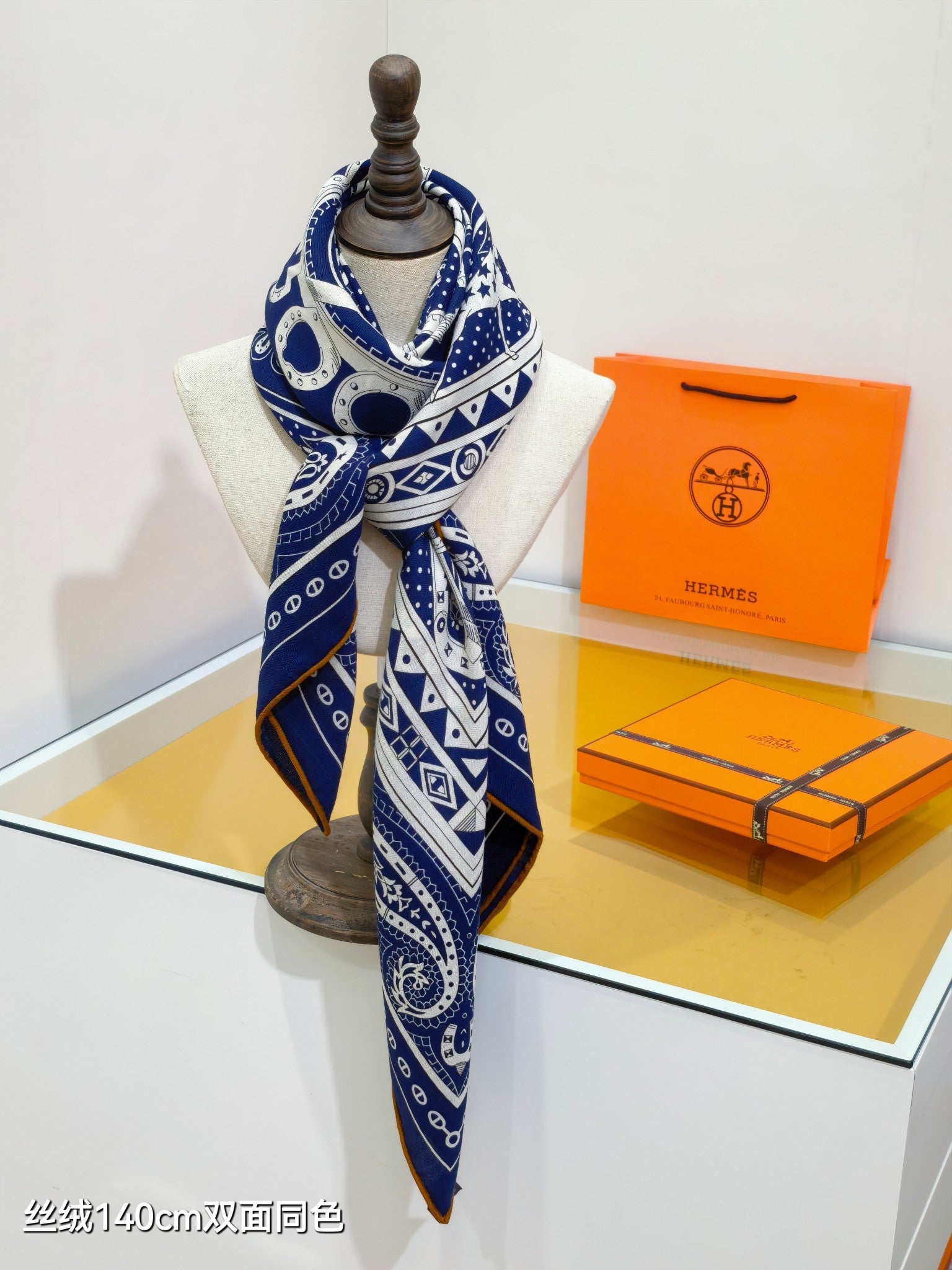 HM 26s Heart Horse Scarf 140 Navy Blue Cashmere Silk 139236