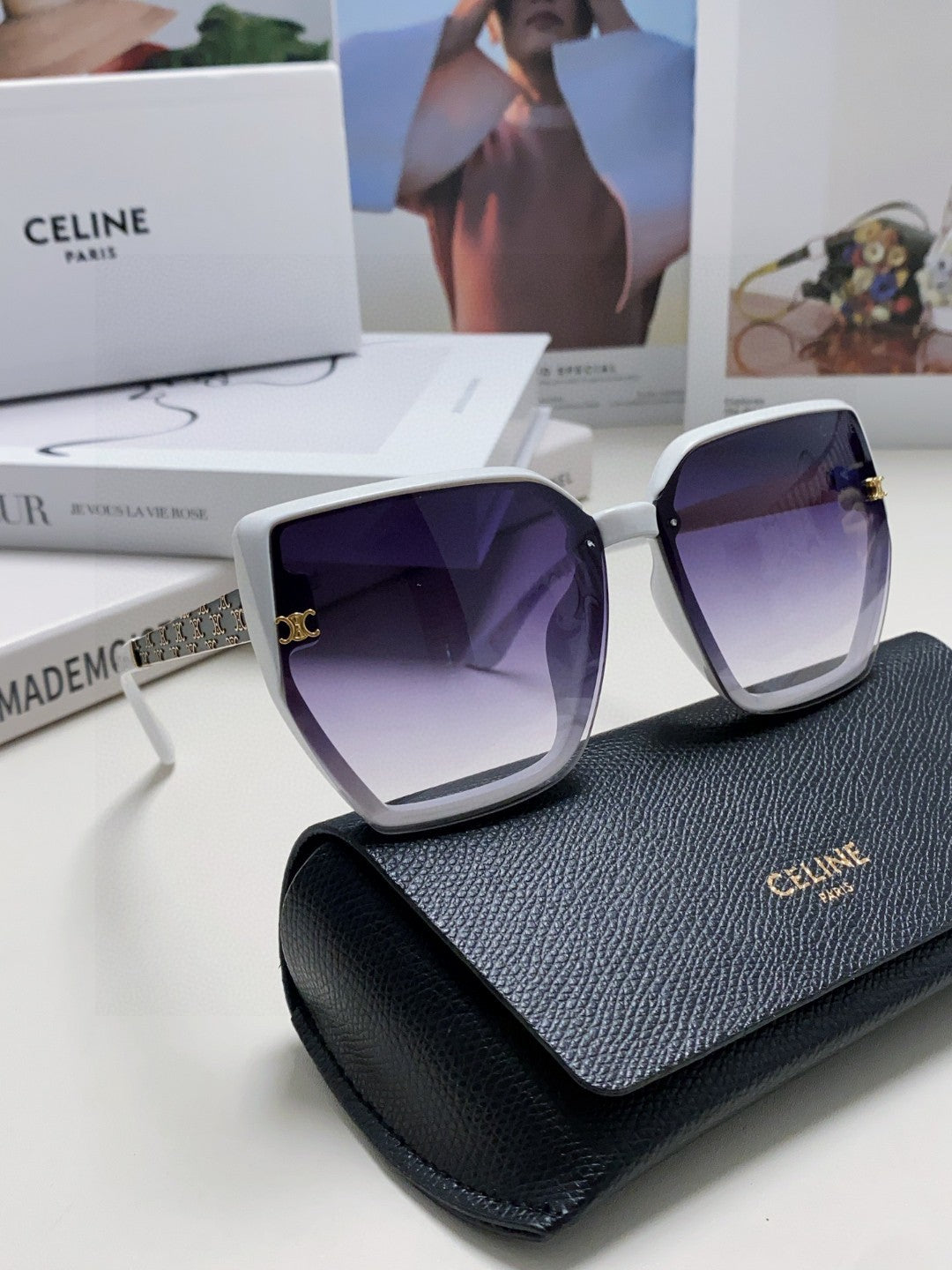 TRIOMPHE SUNGLASS 497829 IN WHITE ACETATE EMBOSSED LOGO