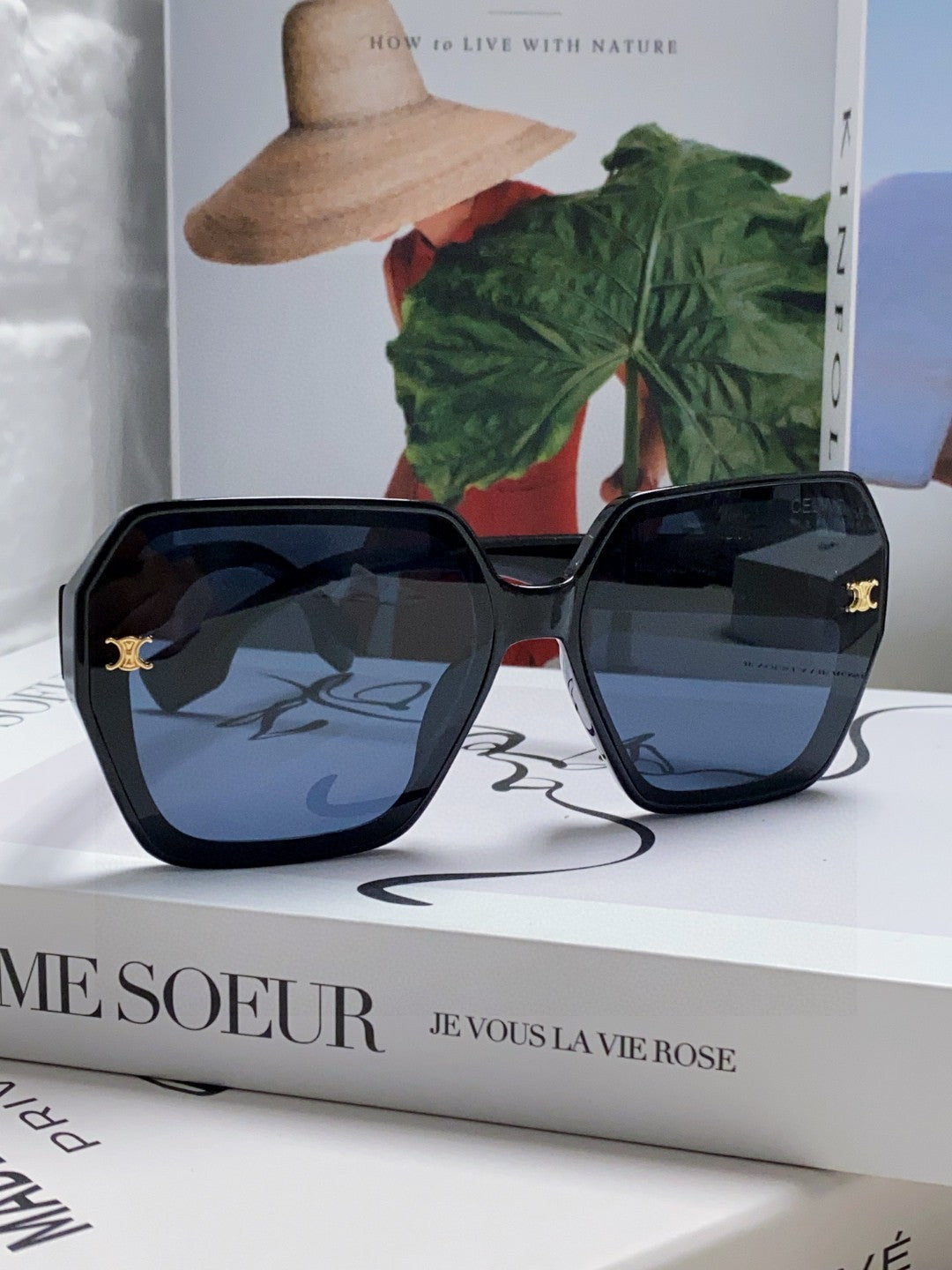 TRIOMPHE SUNGLASSES 552772 IN BLACK ACETATE