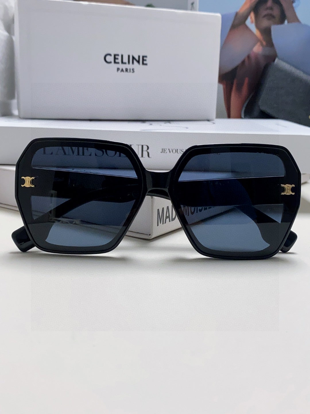 TRIOMPHE SUNGLASSES 552772 IN BLACK ACETATE
