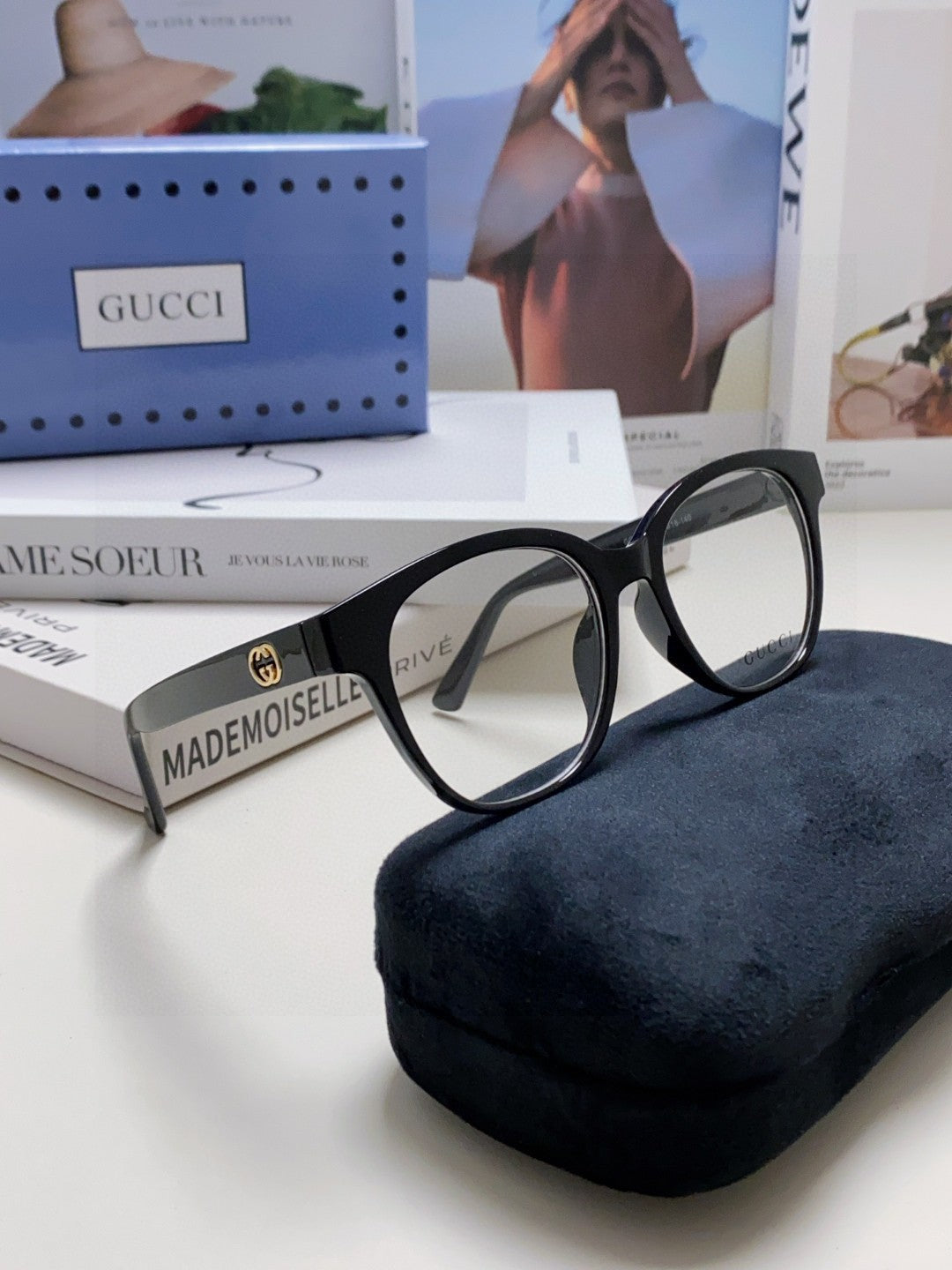 BUTTERFLY FRAME SUNGLASSES 570220 IN ACETATE