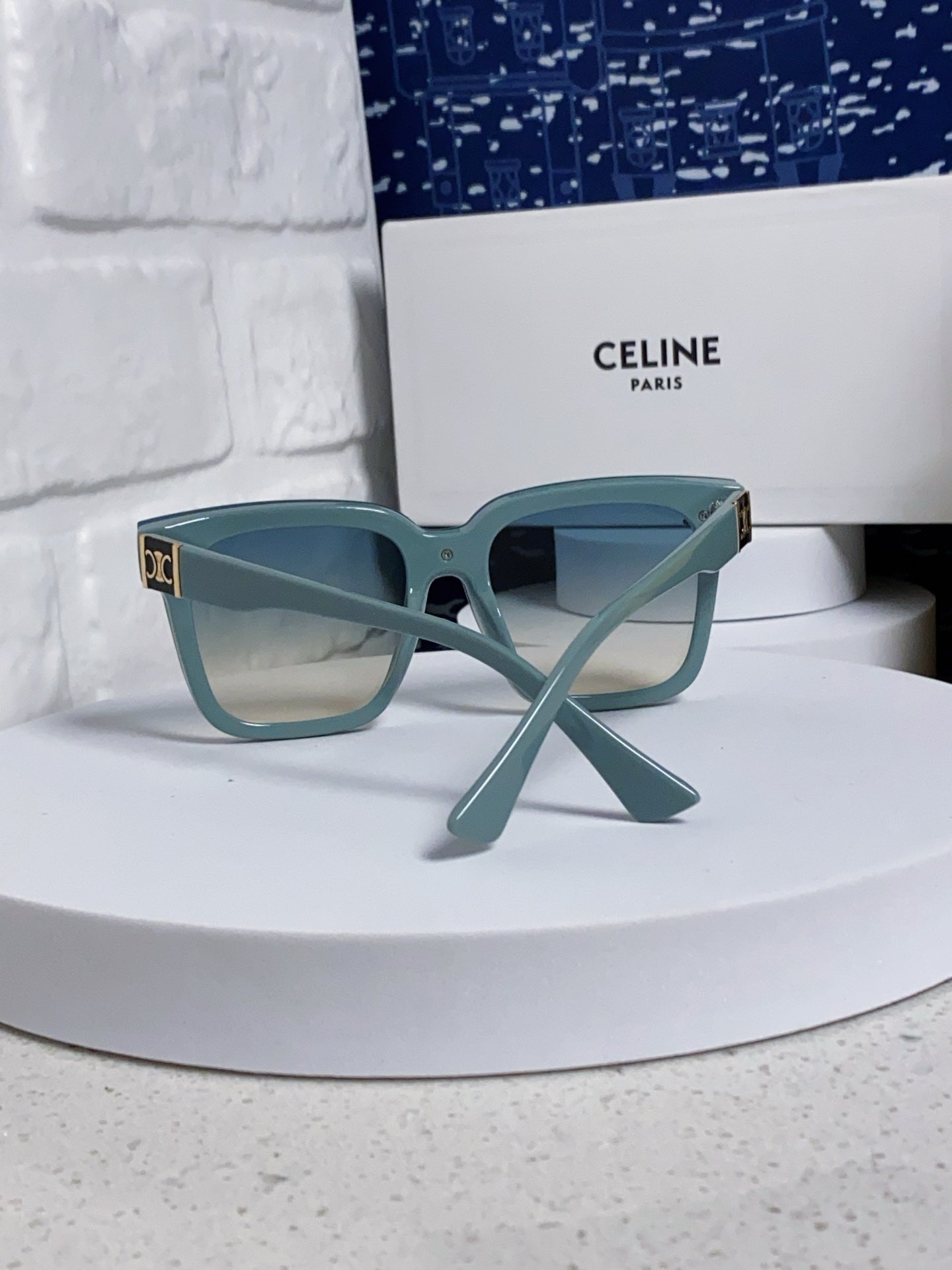 TRIOMPHE SUNGLASSES 548632 IN BABY BLUE ACETATE