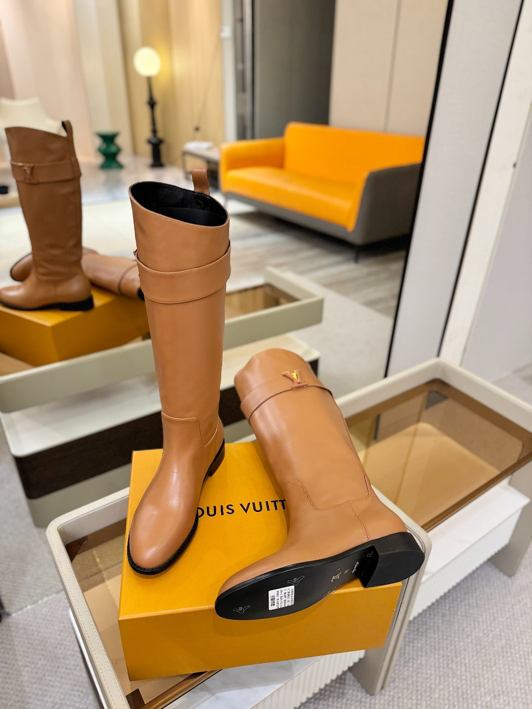 LV 25 Metal Buckle Riding Boots Tan Sheepskin  573887