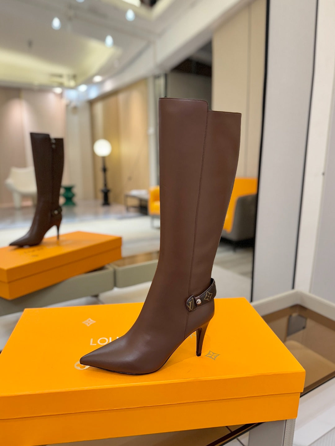 LV 25 Long Boots 90 Brown Calfskin 573876