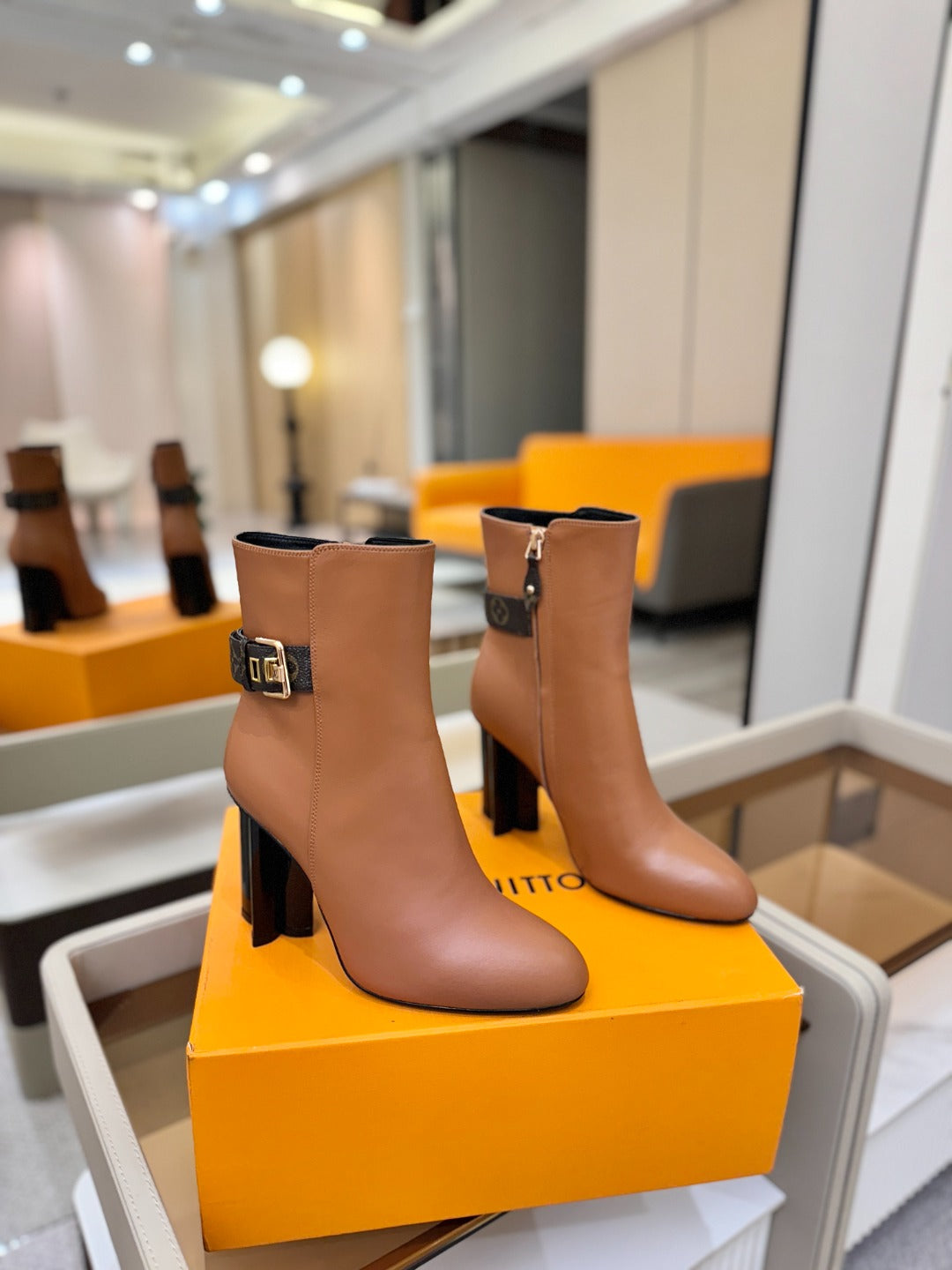 LV 25 Runway Ankle Boots 100 Light Brown Calfskin Mix Belt  573870