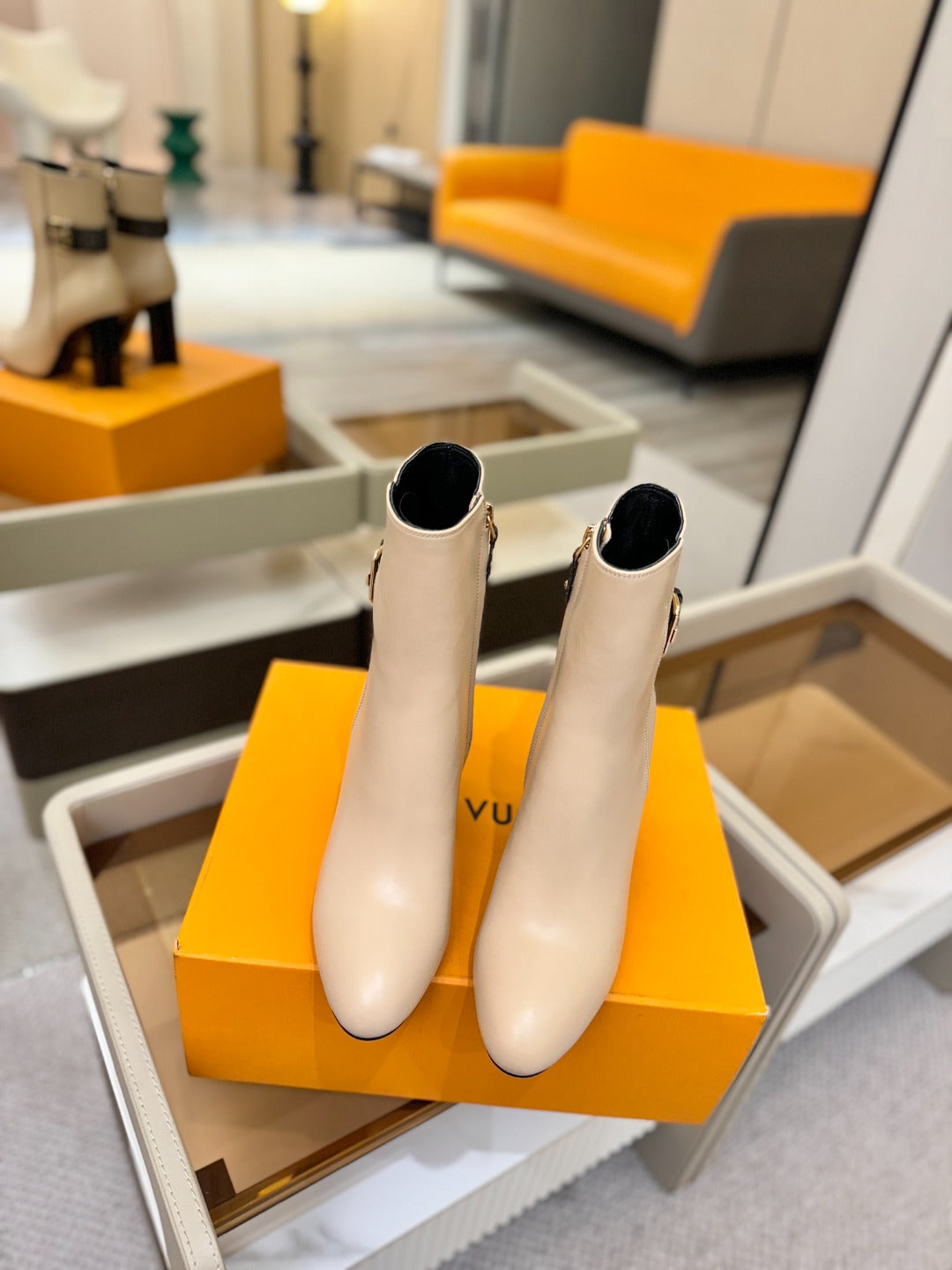 LV 25 Runway Ankle Boots 100 Beige Calfskin Mix Belt 573871