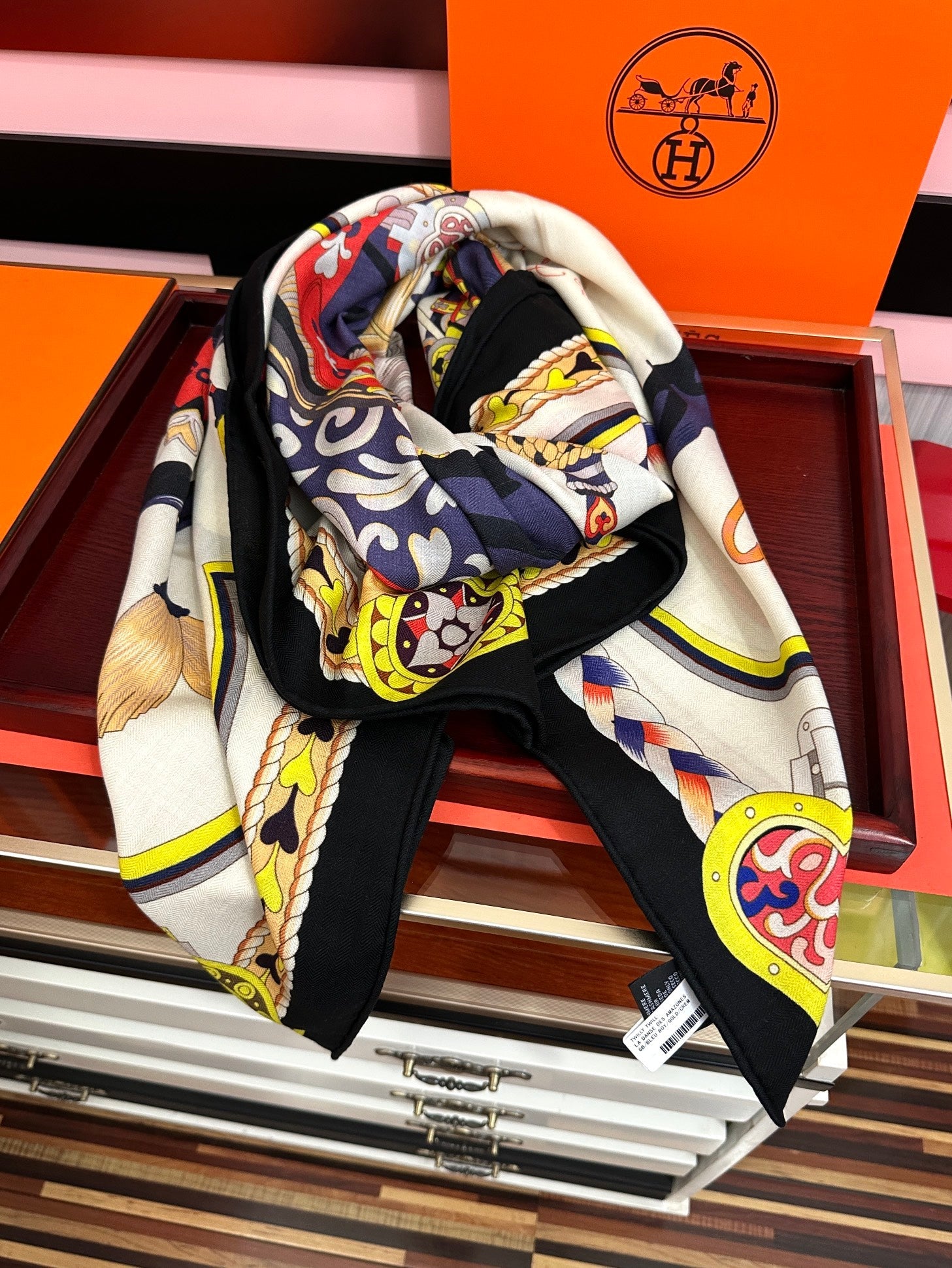 HM 25s Scarf 140cm Purple Beige Cashmere Silk 965622